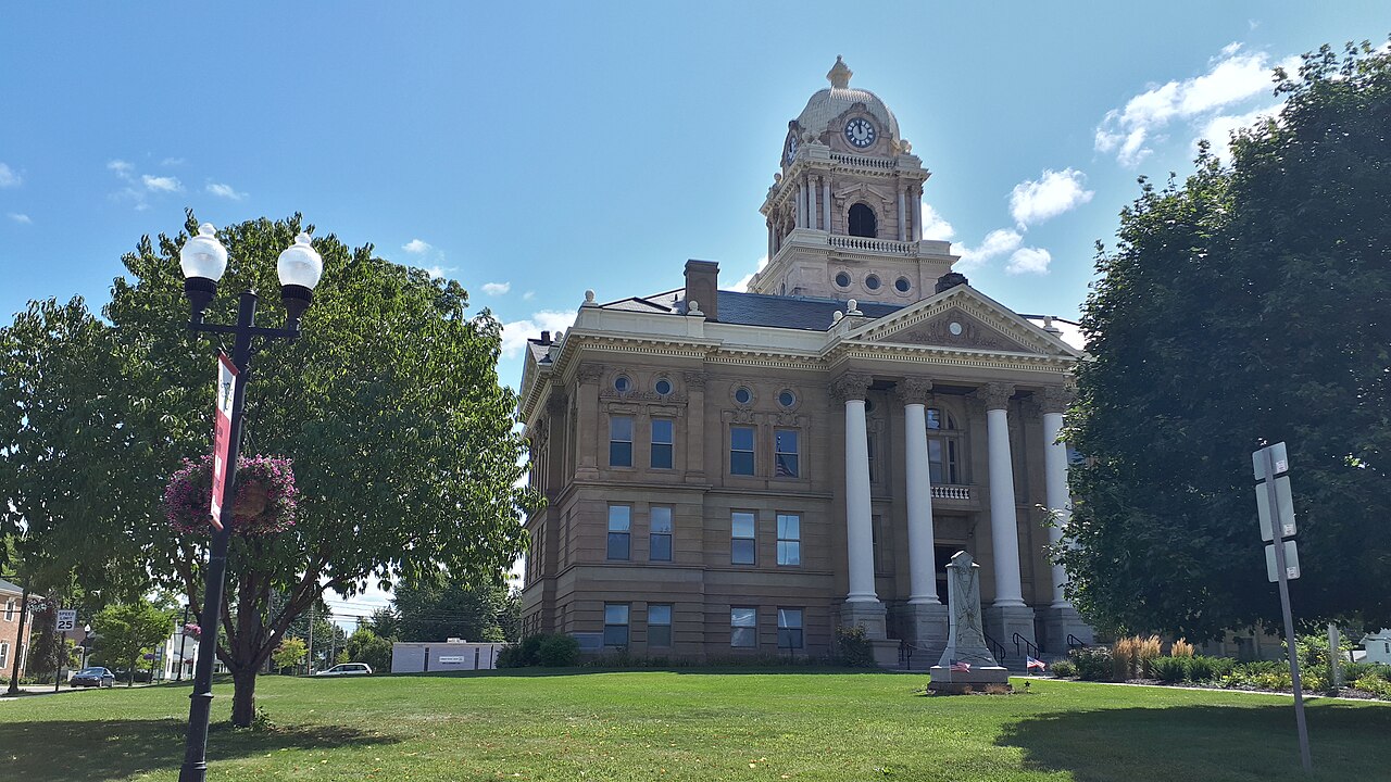 Shiawassee County Courthouse (1-1)
